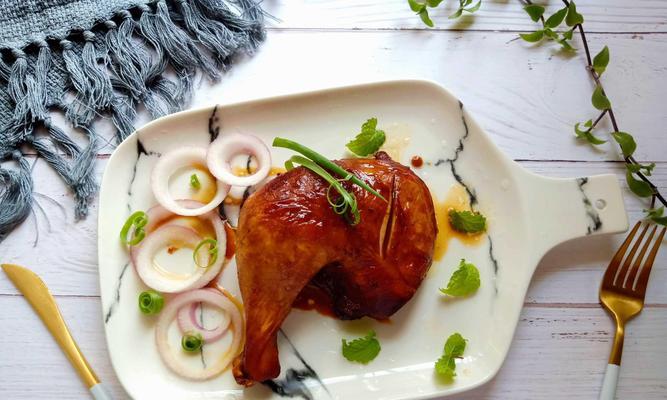 猪肉青菜饺的制作（家庭厨房必备，健康美味的饺子制作秘籍）