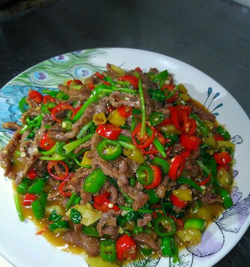 原笼牛肉的绝佳料理方法（让你在家也能尽享美味/原笼牛肉的鲜香口感与原汁原味）