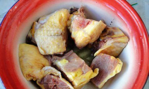 如何用油螺煲出鲜美的鸡汤（传统秘方不再难，一锅好汤让你回味无穷）