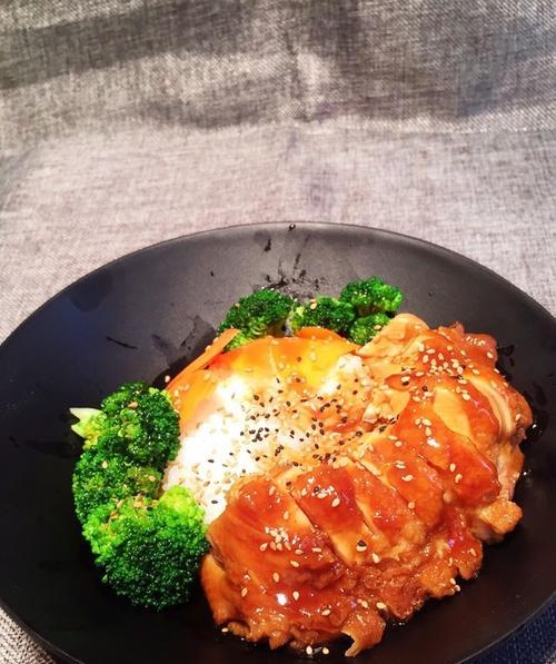 学会做洋扁豆鸡腿饭，让味蕾大饱口福！（鸡腿肉+洋扁豆+米饭，这是你最想吃的一道菜！）