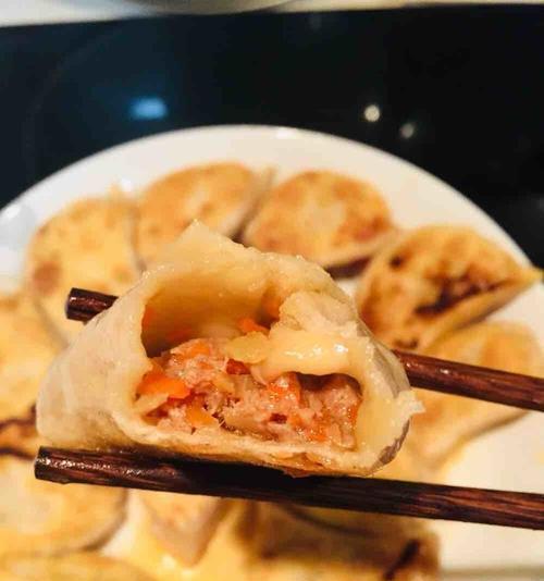 学会制作口感绝佳的羊肉馅蒸饺（从选料到调味，手把手教你制作美味的羊肉馅蒸饺）