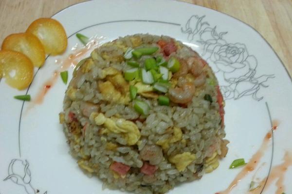 学会制作美味的小瓜火腿饭（一碗香气四溢的美食，让你爱不释口）