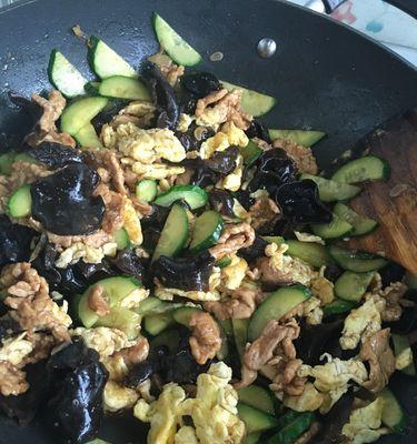 教你做出美味的小炒木须肉（家常美食，味蕾大满足！）