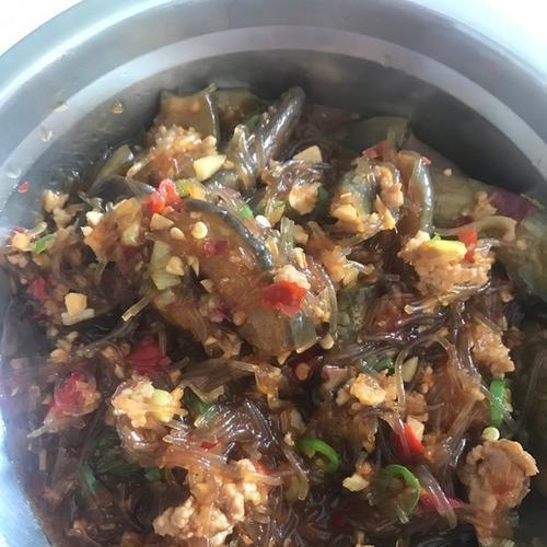 香辣肉末茄子煲的制作方法（做出美味的家常菜，让你爱上做饭）