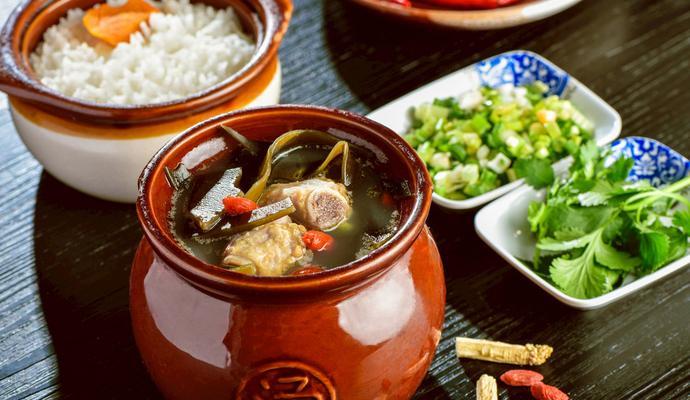 喝一碗暖心香菇鸡蛋肉饼汤（家常美味）