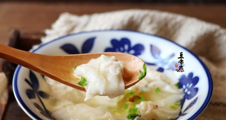 香菇混沌制作方法详解（口感鲜美的家常美食）