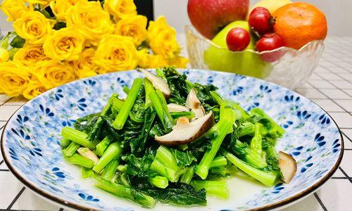 香菇白菜叶爆炒（快手美食）