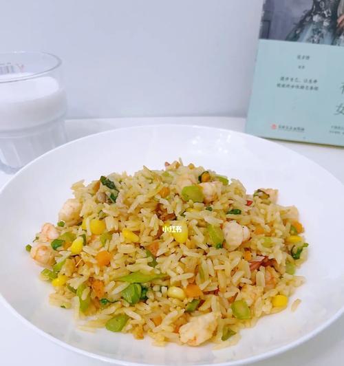 虾仁菜脯蛋炒饭，美味又简单（以家常食材制作的炒饭）