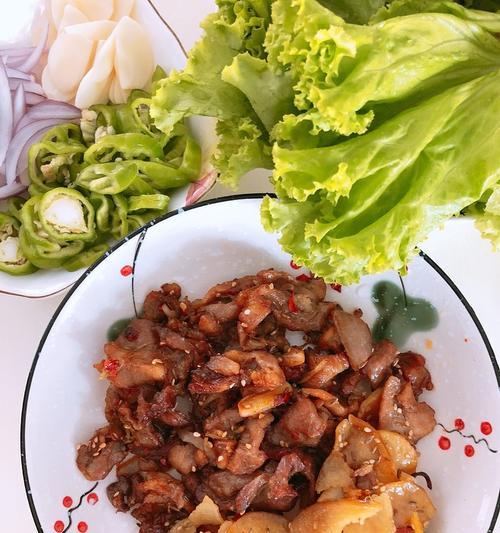 土皮鸭蛋拌辣子——一道地道的川菜美食（用土皮鸭蛋做川味拌辣子）