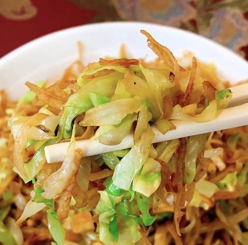 美味素食--素炒饼丝的做法（掌握独特技巧）