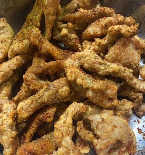 如何做出酥炸柠檬鸡柳条（用这个简单的食谱制作美味的主菜）