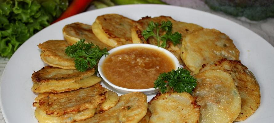 酥脆香口，尝莲藕片美味（家常美食）