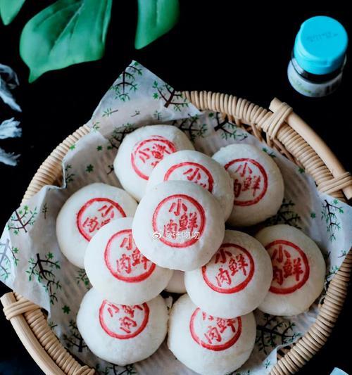 手工制作酥肉饼苏式鲜肉月饼，味蕾与回忆的盛宴（传统工艺制作）