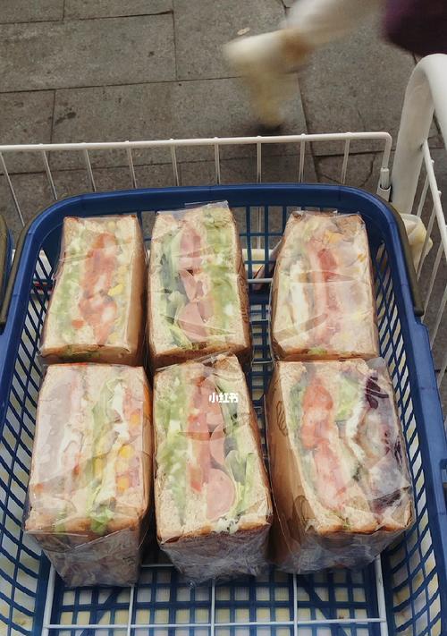 三明治简版——美味轻松做（15个简单好记的三明治做法）