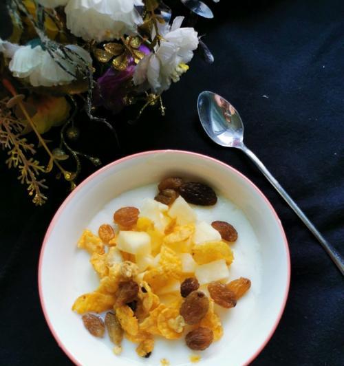 自制瑞士麦片坚果酥，享受美味健康早餐（健康生活从营养开始）