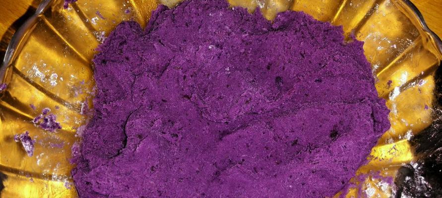 软糯香甜，美味无比的紫薯松糕（用料简单）