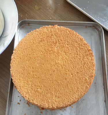 轻柔可口的戚风蛋糕制作方法