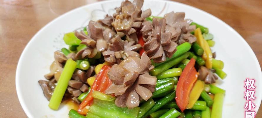 鸭肾美食大全（挖掘鸭肾的独特风味）