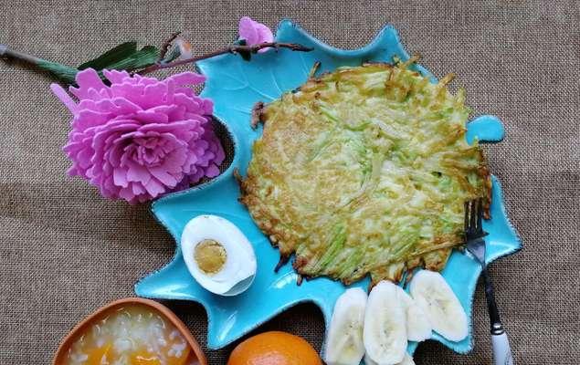 虾皮番茄鸡蛋饼的制作方法（美味可口的早餐佳肴）