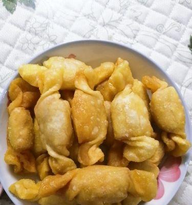 甜蜜糖果饺子，品味幸福滋味（家庭制作详解）