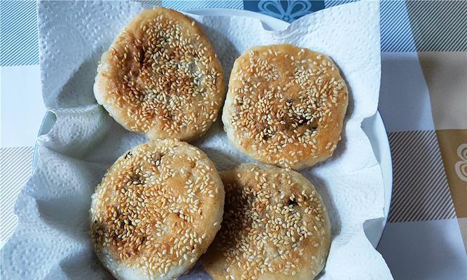 家庭美食（简单易学的双豆沙糯米饼食谱）