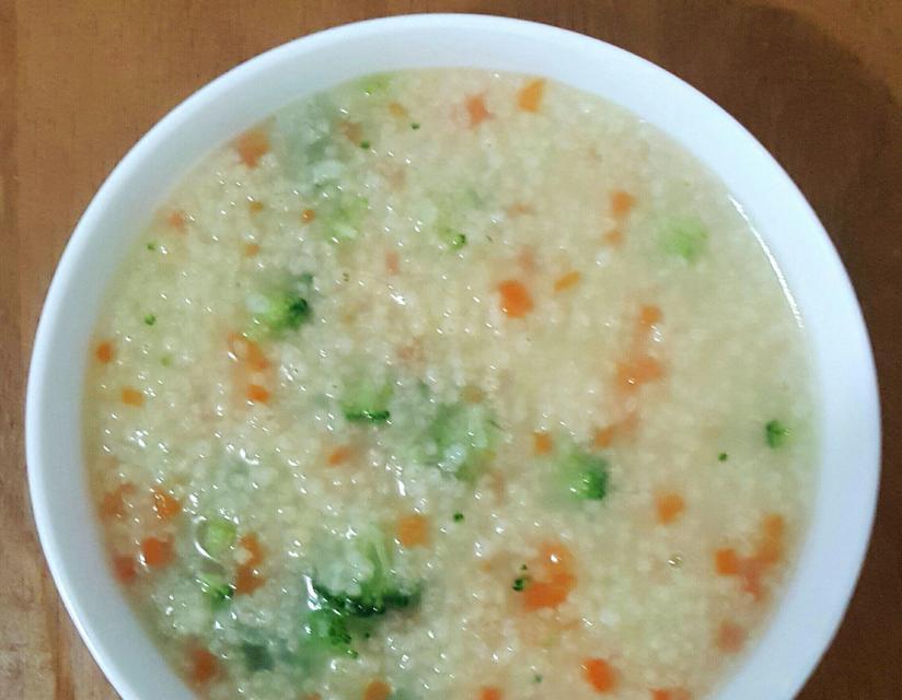 以山药豆粥为食，养生之道不误（享受美食）