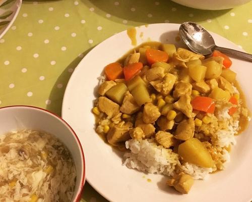 制作美味日式咖喱饭的秘诀（传授给你的日式咖喱饭制作技巧和口感美味的关键）