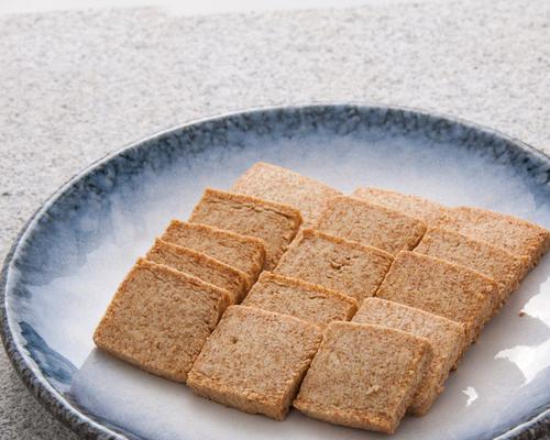 全麦粗粮消化饼干，健康好滋味（制作营养丰富的全麦粗粮消化饼干）