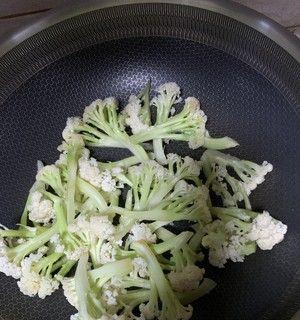 彩色花菜怎么做？有哪些创意食谱推荐？